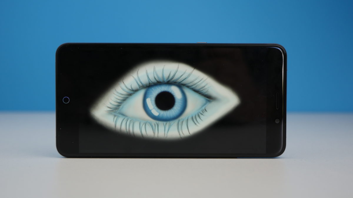 Hoch im Kurs: Webcam abkleben (+ Gewinnspiel)